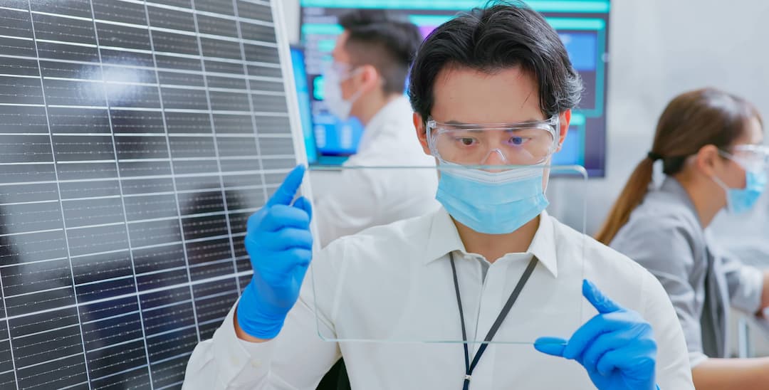 Shattering the Traditional: How Industry 4.0 Ignited a Glass Machinery Revolution